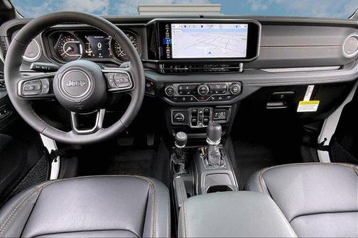 2026 Jeep Gladiator Sahara 4x4