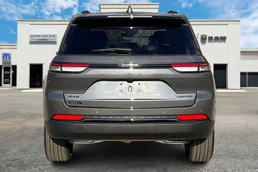 2025 Jeep Grand Cherokee Limited X