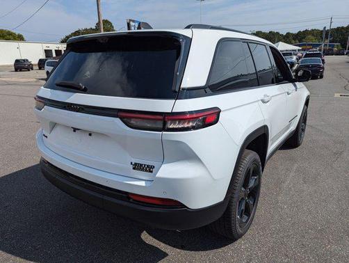 2024 Jeep Grand Cherokee Limited X