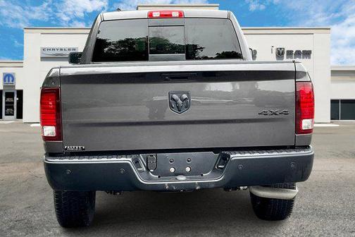 2022 RAM 1500 Classic Warlock Quad Cab 4x4 6'4' Box