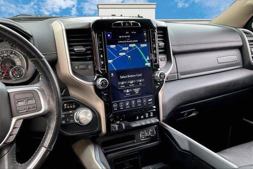 2020 RAM 2500 Laramie Crew Cab 4X4 6'4' Box