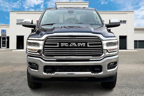2020 RAM 2500 Laramie Crew Cab 4X4 6'4' Box