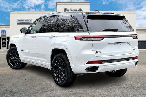 2025 Jeep Grand Cherokee Summit