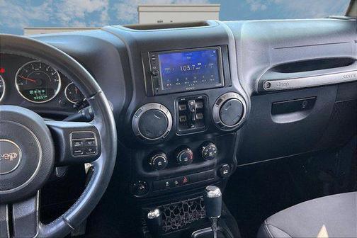 Rhino Clearcoat 2017 Jeep Wrangler Unlimited Sport