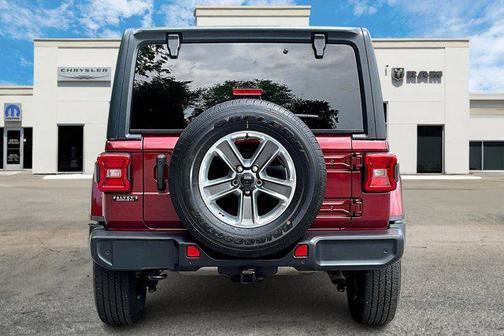 2021 Jeep Wrangler Unlimited Sahara
