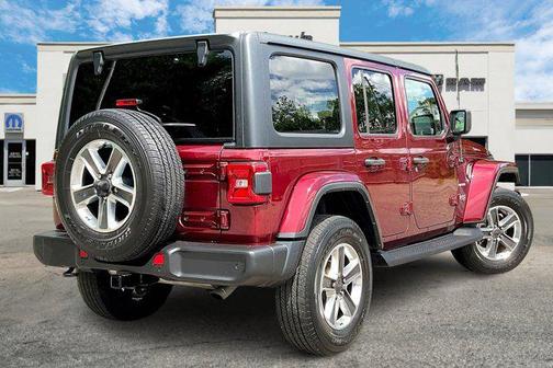2021 Jeep Wrangler Unlimited Sahara