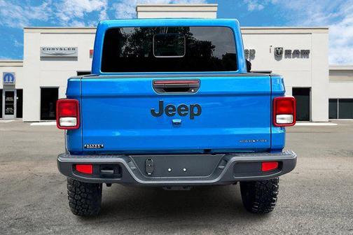 2025 Jeep Gladiator High Tide