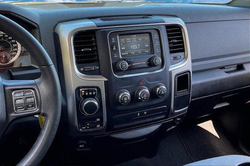 2019 RAM 1500 SLT