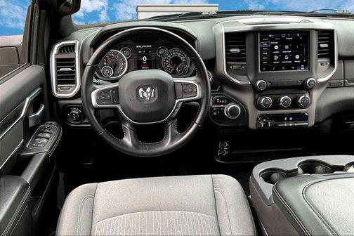 2024 RAM 2500 Big Horn Crew Cab 4x4 6'4' Box