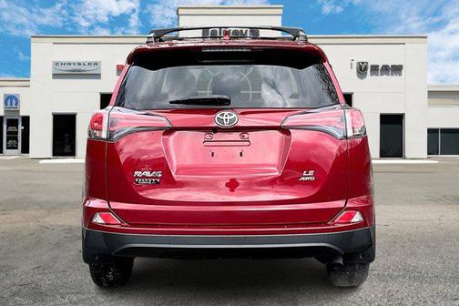 2018 Toyota RAV4 LE