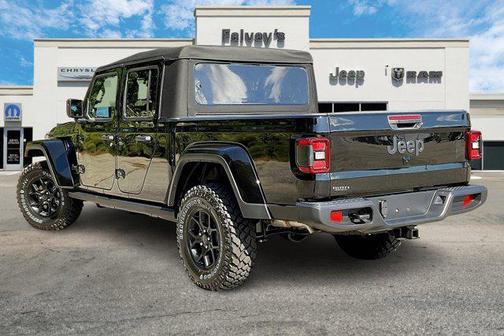 2025 Jeep Gladiator Willys