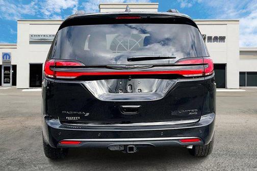 2026 Chrysler Pacifica Limited