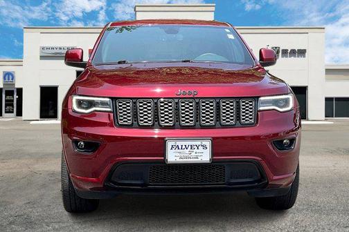 2022 Jeep Grand Cherokee Laredo