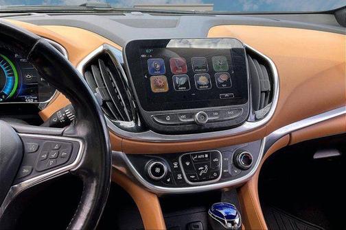 Summit White 2018 Chevrolet Volt Premier