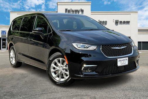 2025 Chrysler Pacifica L