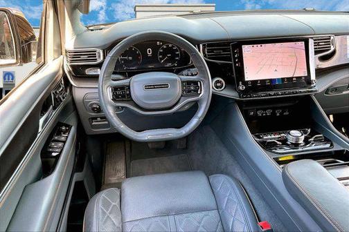 2024 Jeep Grand Wagoneer L Series III Obsidian 4x4