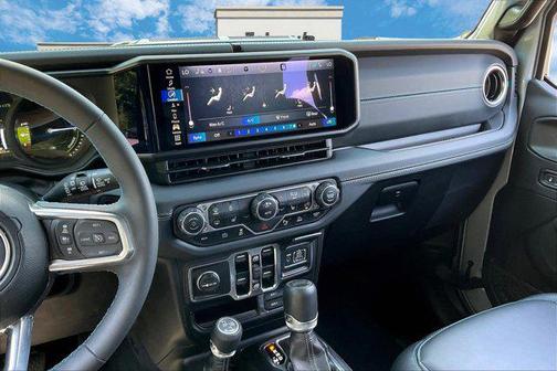 2024 Jeep Wrangler 4xe High Altitude
