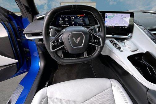 Elkhart Lake Blue Metallic 2021 Chevrolet Corvette Stingray w/2LT