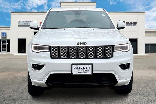 2022 Jeep Grand Cherokee Laredo
