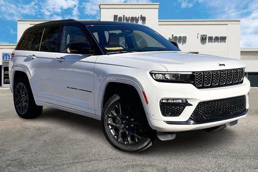 2025 Jeep Grand Cherokee Summit
