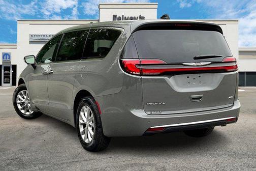 2025 Chrysler Pacifica L