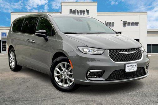2025 Chrysler Pacifica L