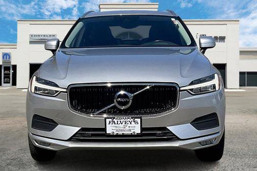 2021 Volvo XC60 T5 Momentum