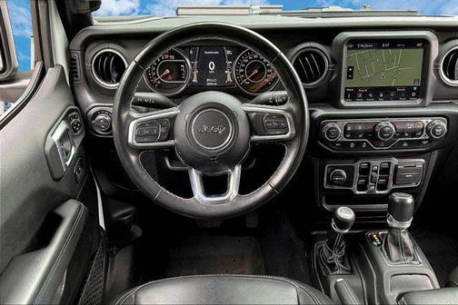 2022 Jeep Gladiator Overland