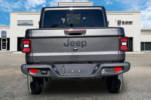 2026 Jeep Gladiator Sport S