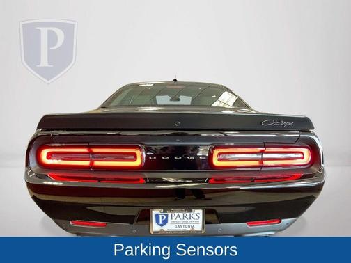 Pitch Black Clearcoat 2023 Dodge Challenger SRT Hellcat