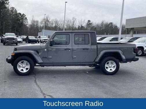 2021 Jeep Gladiator Sport