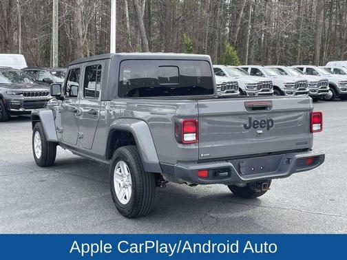 2021 Jeep Gladiator Sport