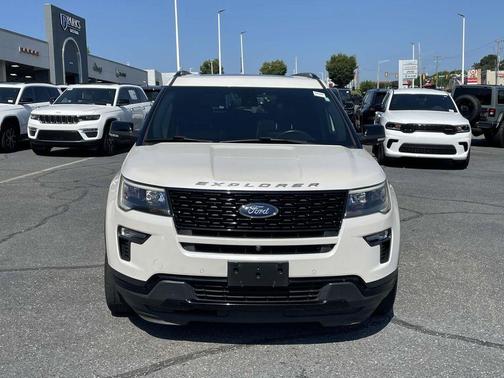 2018 Ford Explorer sport