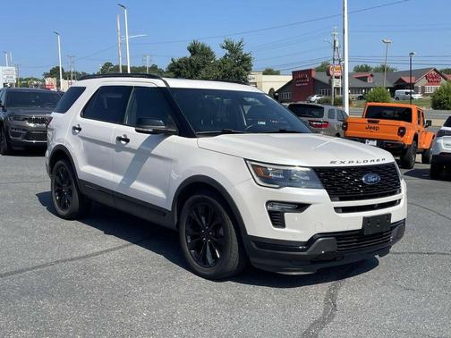2018 Ford Explorer sport