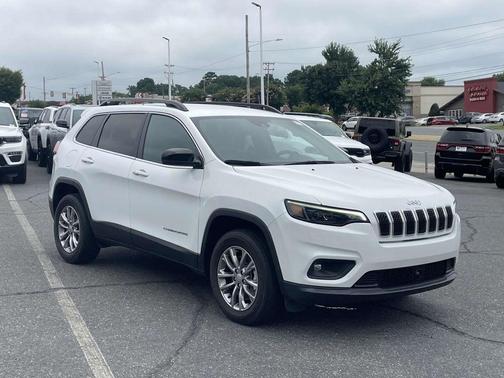 2022 Jeep Cherokee Latitude Lux