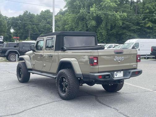 2020 Jeep Gladiator Overland