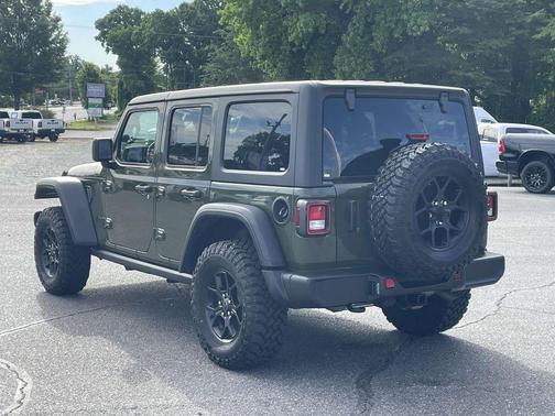 2024 Jeep Wrangler Sport