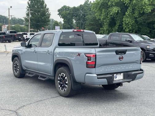 2023 Nissan Frontier PRO-X