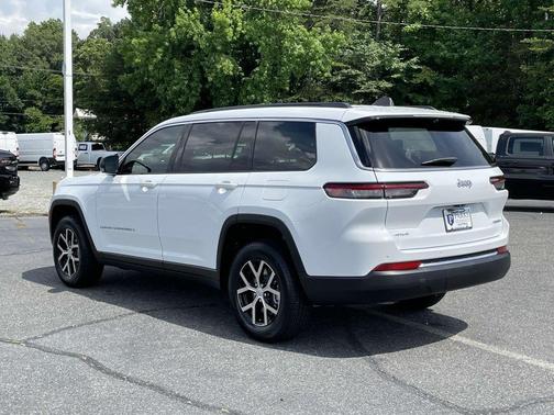 2025 Jeep Grand Cherokee L Limited