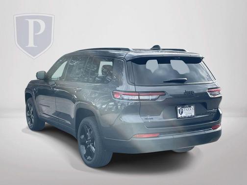 Metallic 2025 Jeep Grand Cherokee L Limited