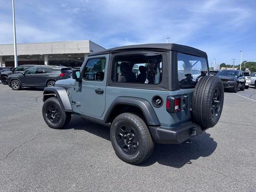 2025 Jeep Wrangler Sport