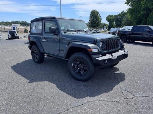 2025 Jeep Wrangler Sport