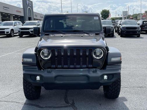 2024 Jeep Wrangler Sport