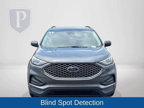 Carbonized Gray Metallic 2024 Ford Edge SE