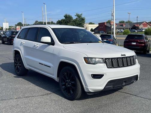 2020 Jeep Grand Cherokee Altitude