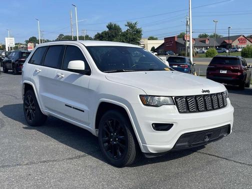 2020 Jeep Grand Cherokee Altitude