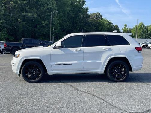 2020 Jeep Grand Cherokee Altitude