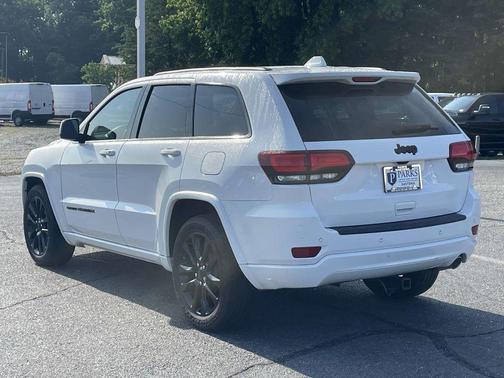 2020 Jeep Grand Cherokee Altitude