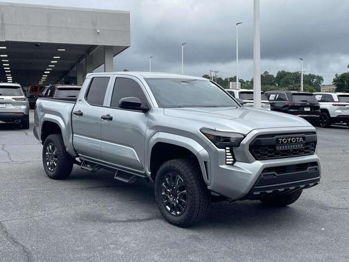 2024 Toyota Tacoma SR