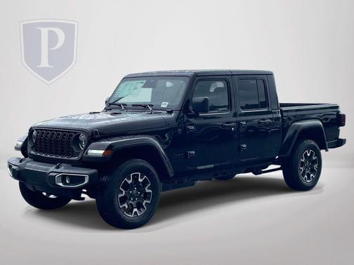 Black Clearcoat 2026 Jeep Gladiator Sport